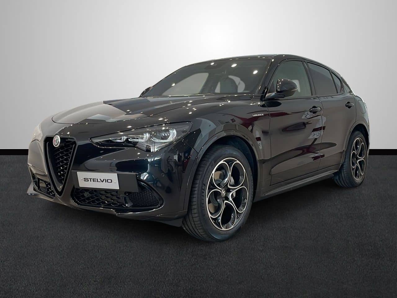 alfa-romeo-stelvio-veloce-22d-210-cv-at8-awd-q4-en-sevilla-b56c785840acb9c0e3f265e47cfcdf3e