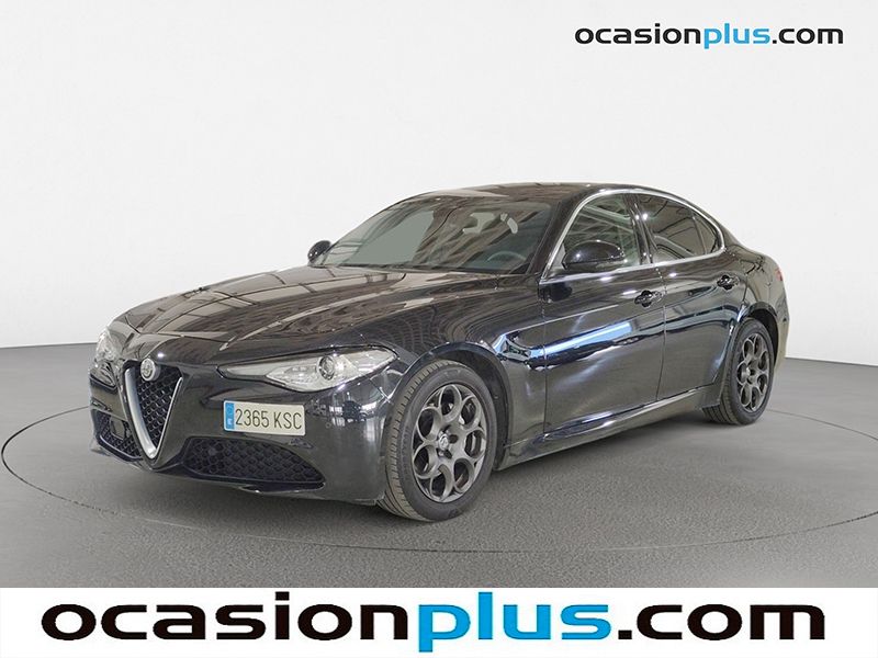 alfa-romeo-giulia-20-gasolina-147kw-200cv-executive-at-en-madrid-b28502735f8568b2e5b4050811a609fe