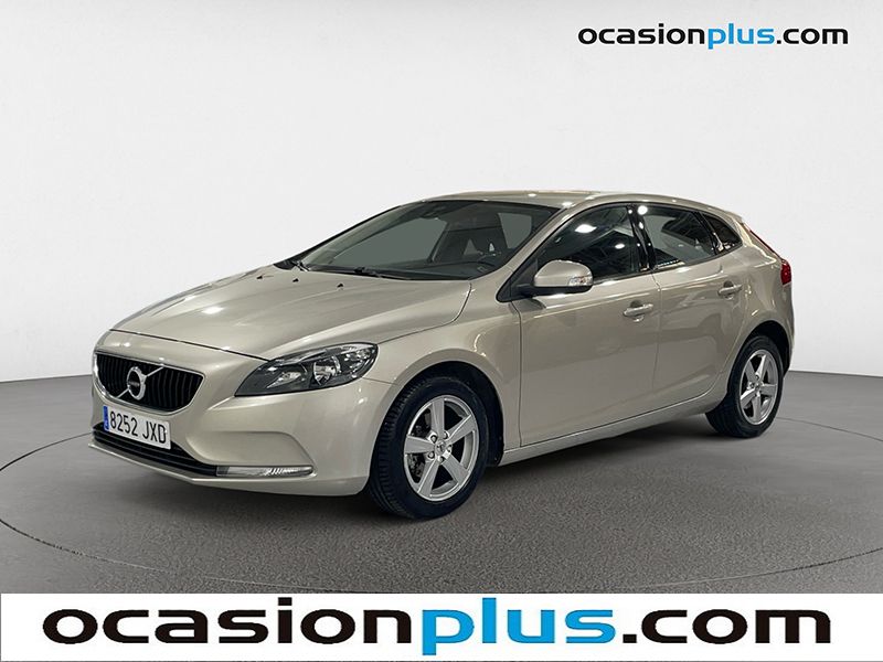 volvo-v40-20-d2-kinetic-en-madrid-3f36d70093e8ce3ff40fa7e4f03bd324