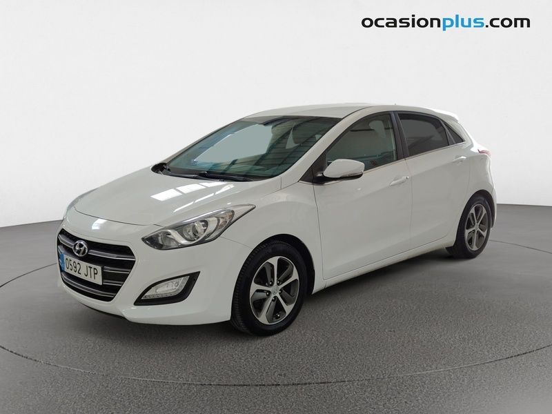 hyundai-i30-16-crdi-81kw-110cv-bluedrive-go-dct-en-madrid-df6a5dcc24e8528916b7a5eac2876b88