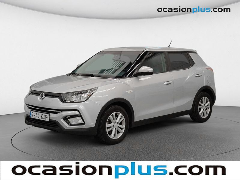 ssangyong-tivoli-g16-premium-4x2-en-madrid-0fe6c252f033a1582737571bd106be45