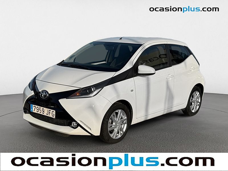 toyota-aygo-10-70-x-play-en-madrid-b18e0303b228214f22e968732b605f96