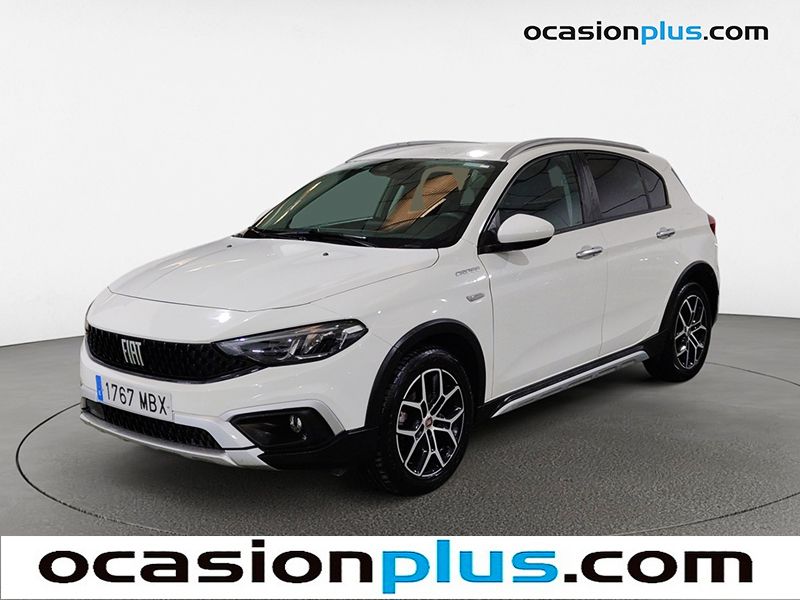 fiat-tipo-cross-15-hybrid-97kw-130cv-dct-en-madrid-32e11b2a6321c9c40290de0392df1208