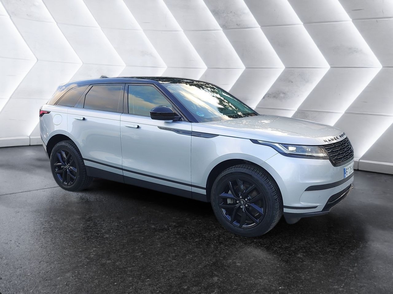 range-rover-velar-20d-i4-150kw-204cv-s-4wd-auto-en-madrid-0aed2788fa0ea8e394c347fb853a35e3