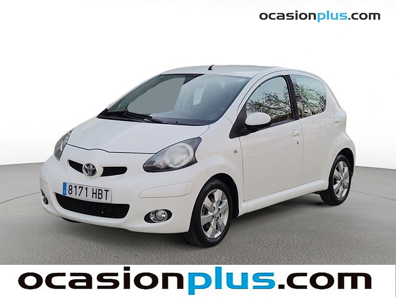 toyota-aygo-10-vvt-i-live-en-madrid-adf00c8feeb57a674cc9932e876bdfa2