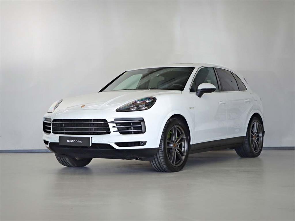 porsche-cayenne-e-hybrid-en-barcelona-0c70b10db2b903dbed1e4281c0826c7c