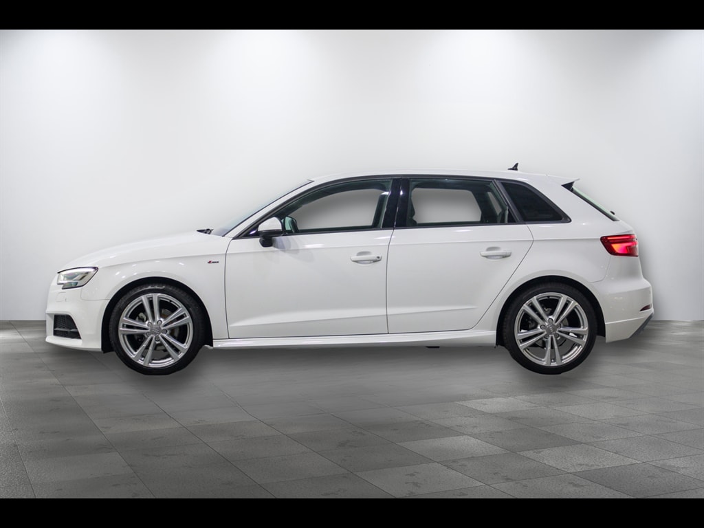 audi-a3-sportback-30-tfsi-85kw-116cv-en-sevilla-e4dc774fb618a4218d5fa60bf1574a13