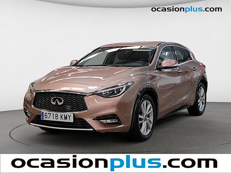 infiniti-q30-16t-premium-122-cv-en-madrid-ceca854150f49b8b925fa355715640c5