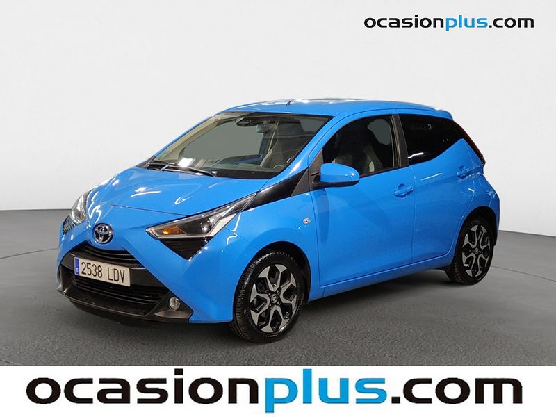 toyota-aygo-10-70-x-play-en-madrid-7d37d2bb5ff01691066e8e579c72aa11