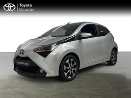 toyota-aygo-10-70-x-play-en-madrid-7d4efa13bb2e483e1ec16400fec9947e