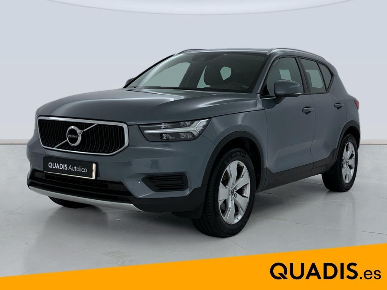 volvo-xc40-15-t3-momentum-en-barcelona-b39a21071ba0f96f15236dd729ce933f