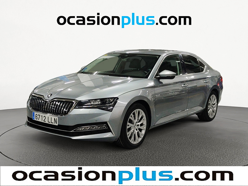 skoda-superb-14-tsi-iv-p-hev-style-dsg-218-cv-en-madrid-1667b5a57e3cb4b832fc8606692a3de6