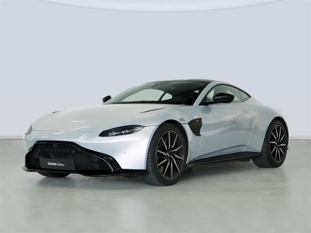 aston-martin-vantage-40-v8-en-barcelona-993dd02d8b4a1878800c77b620c2ef49