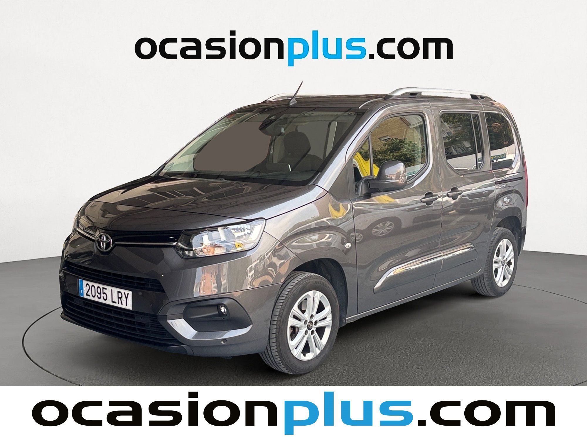 toyota-proace-city-verso-12-family-active-l1-auto-131-cv-en-madrid-de3051ff0a5d9d6f791adfdb03a73ed2