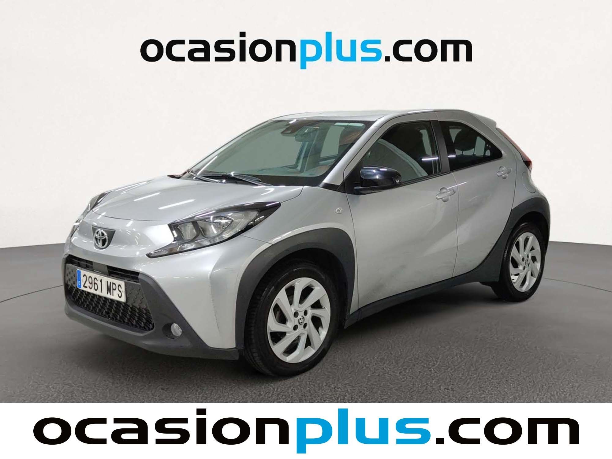 toyota-aygo-x-cross-10-vvt-i-play-72-cv-en-madrid-971753c1ddc8b415831a08bb88b880b7