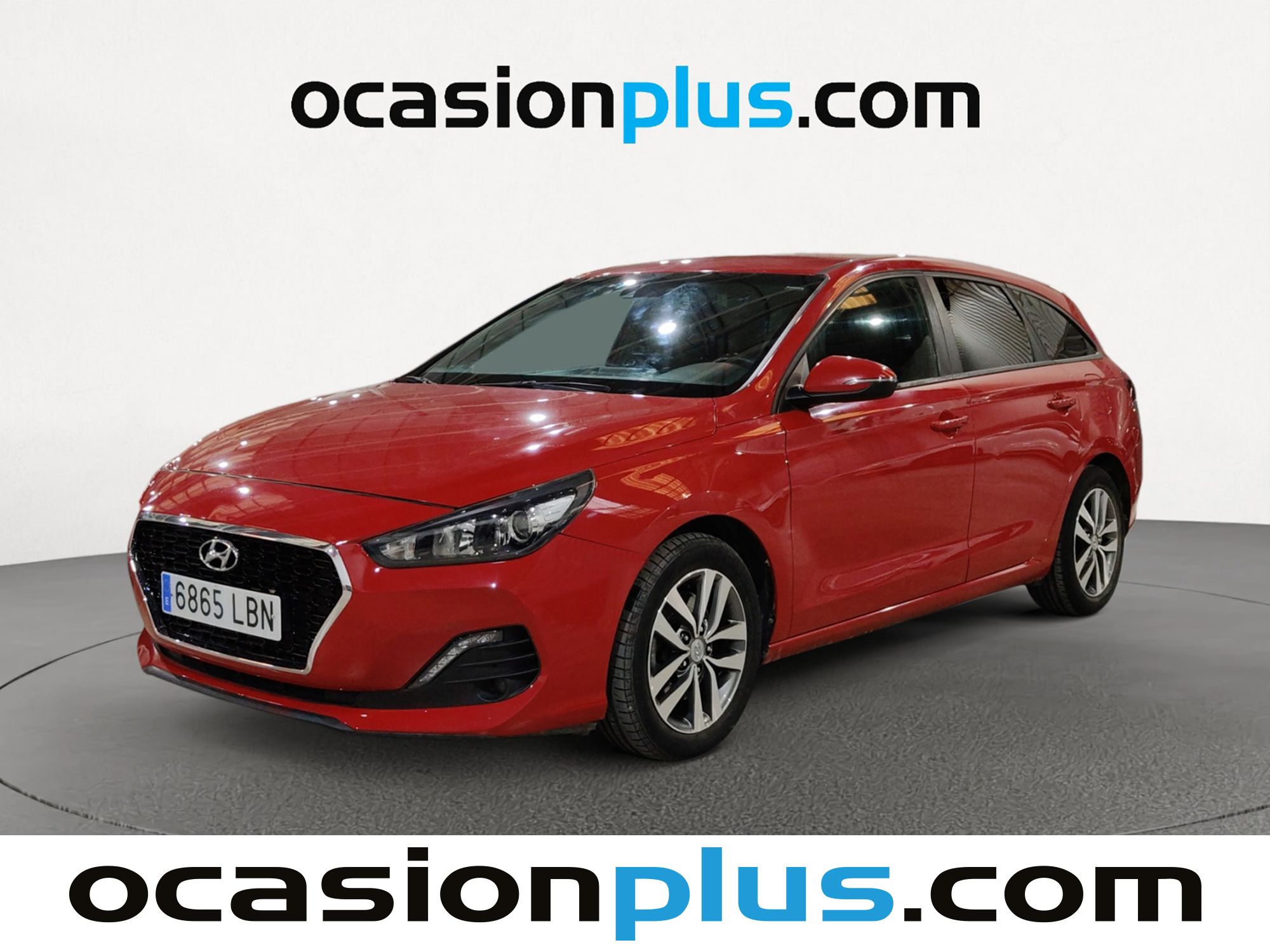 hyundai-i30-cw-cw-16-crdi-klass-116-cv-en-madrid-8b3b64371f0b453d1b608744247c841c