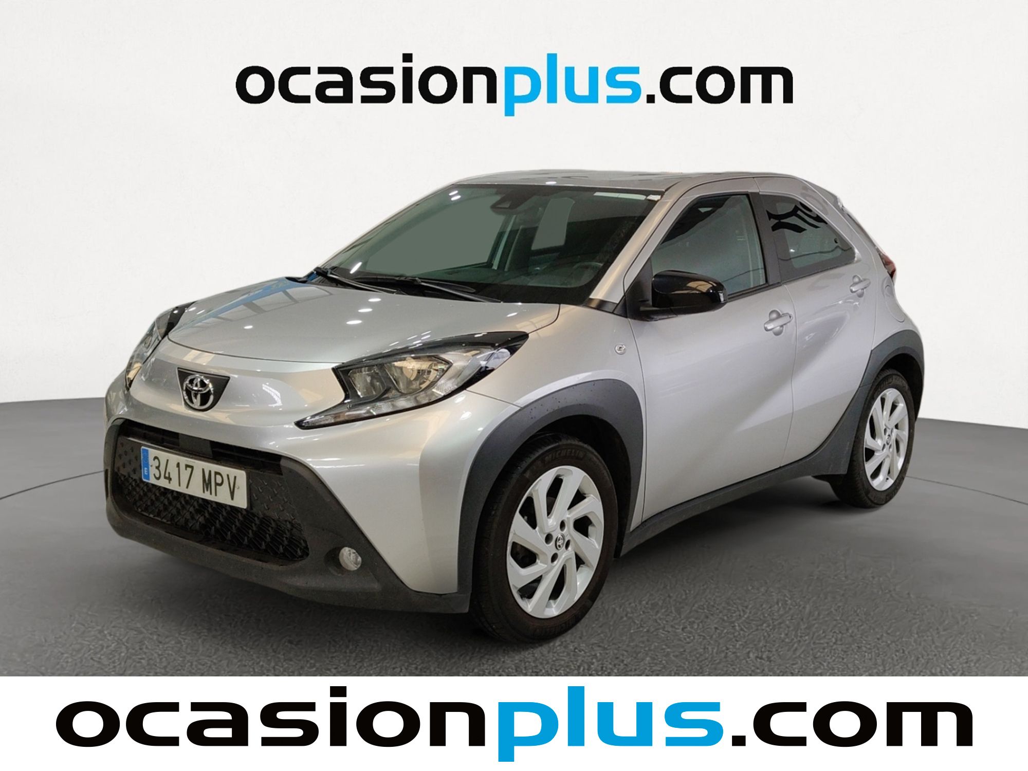toyota-aygo-x-cross-10-vvt-i-play-72-cv-en-madrid-d95f53d501b4f9a8fc448097b538142b