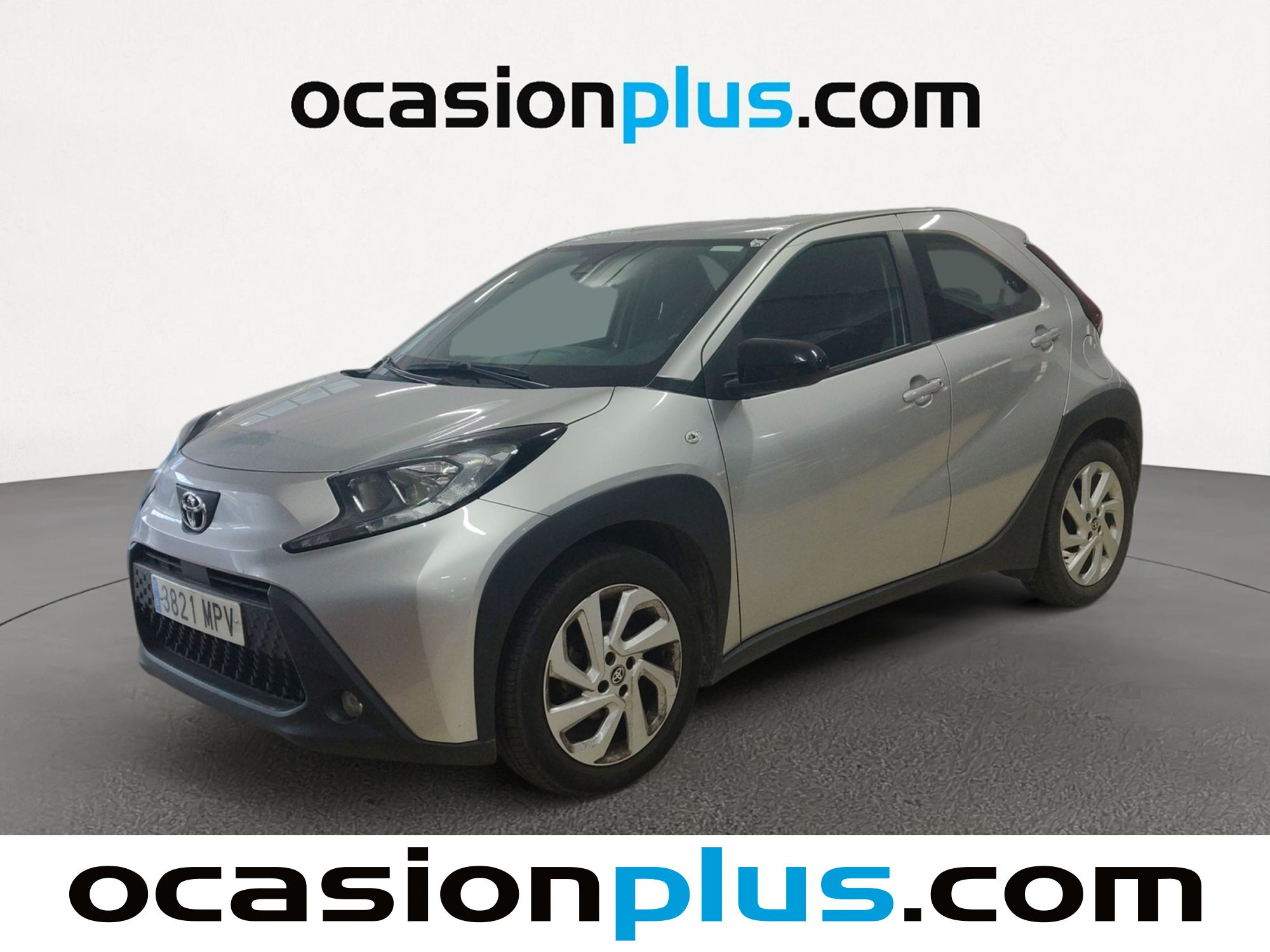 toyota-aygo-x-cross-10-vvt-i-play-72-cv-en-madrid-91445ea72ce7d94fe9df89053dfcd967
