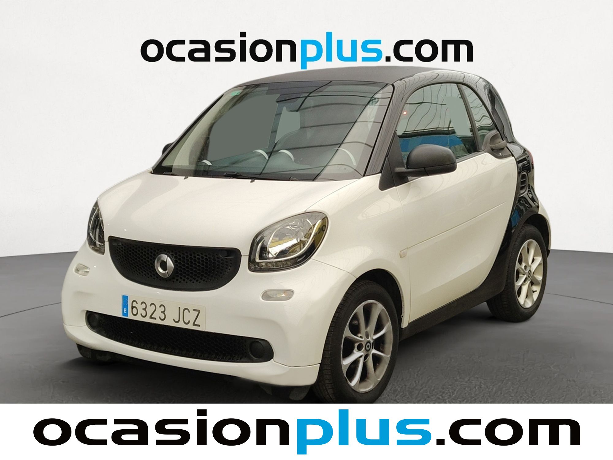 smart-fortwo-coupe-71-cv-en-madrid-b30705fc684e9379d8c06fa74ee6c25e