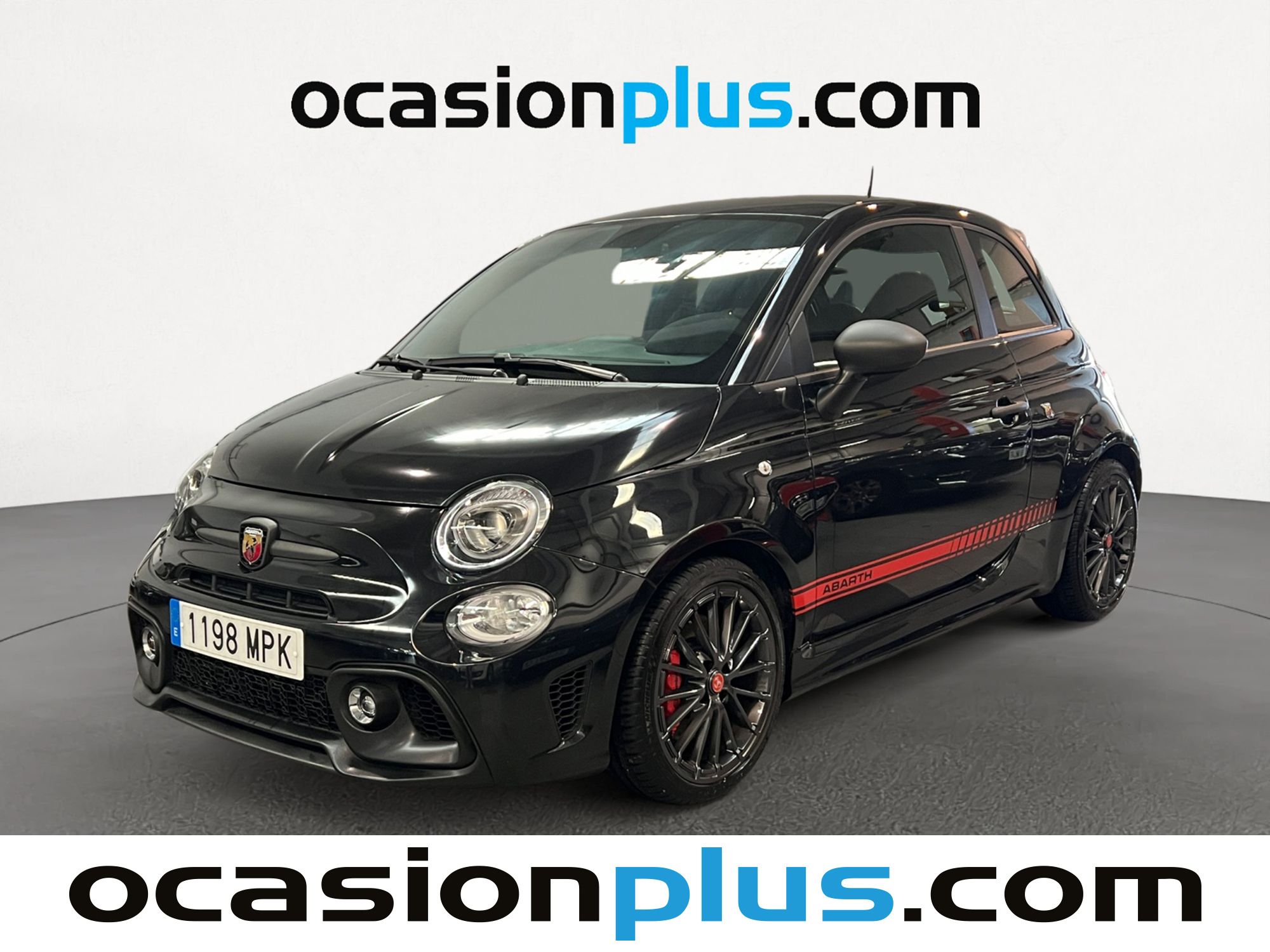 abarth-500-695-14-16v-t-jet-132kw-180-cv-en-madrid-86eb676148336619eb7c3919ac414a33
