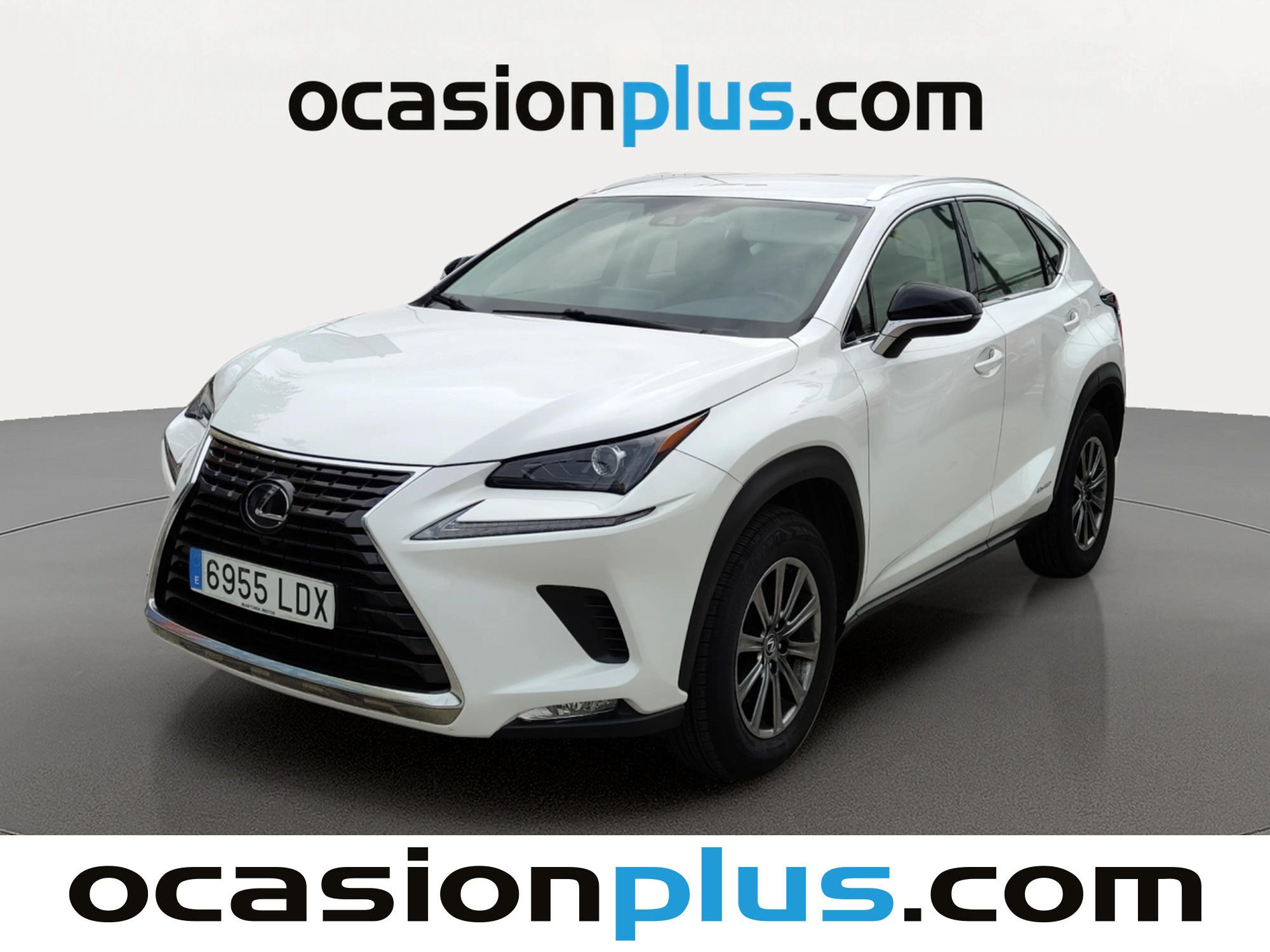 lexus-nx-lexus-nx-business-navigation-2wd-197-cv-en-madrid-43c1000ae9e2e26c093424f4307a1aa8