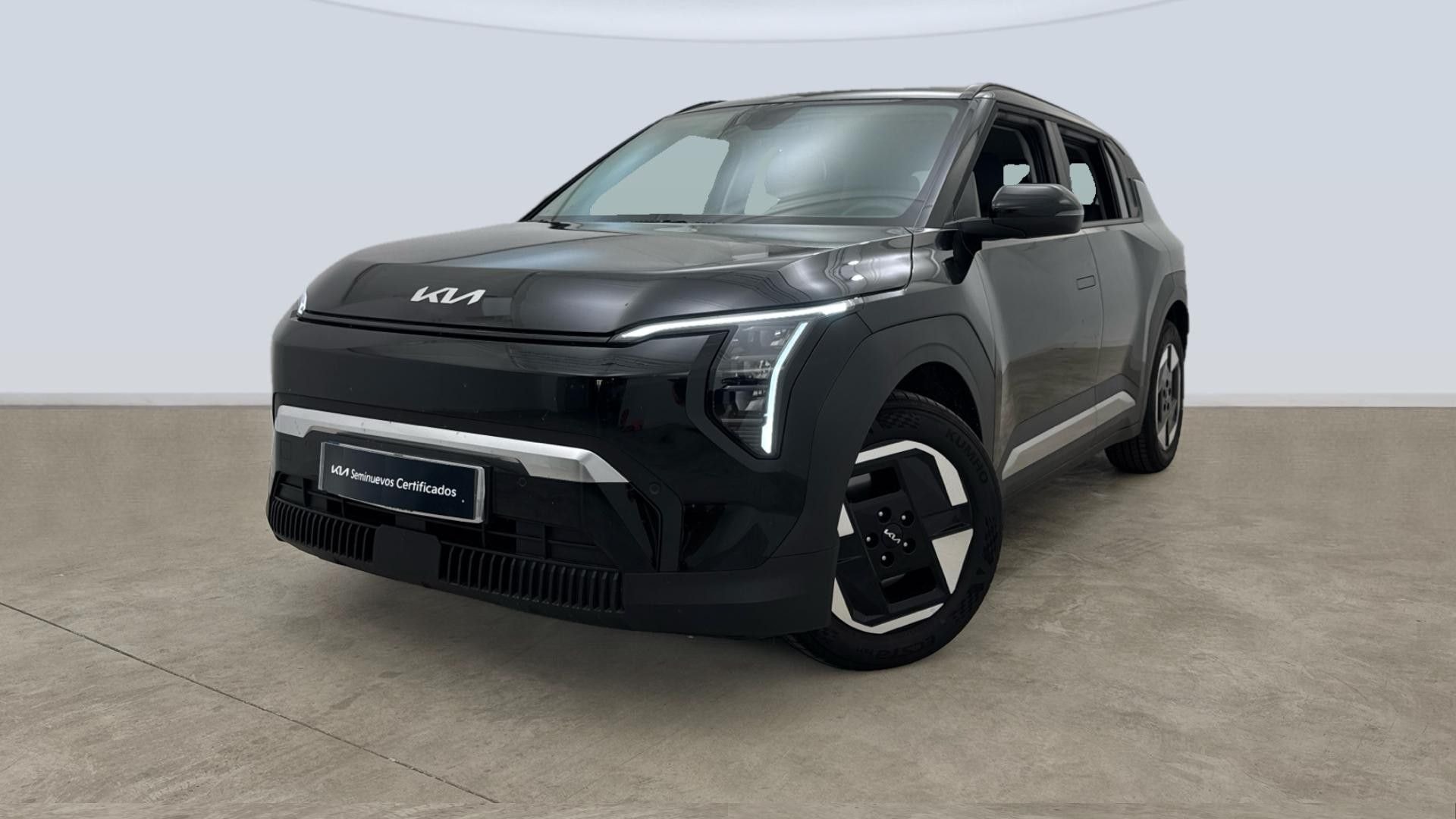 kia-ev3-earth-long-range-en-barcelona-5af74ca17888945ceb2c61e0b710b985