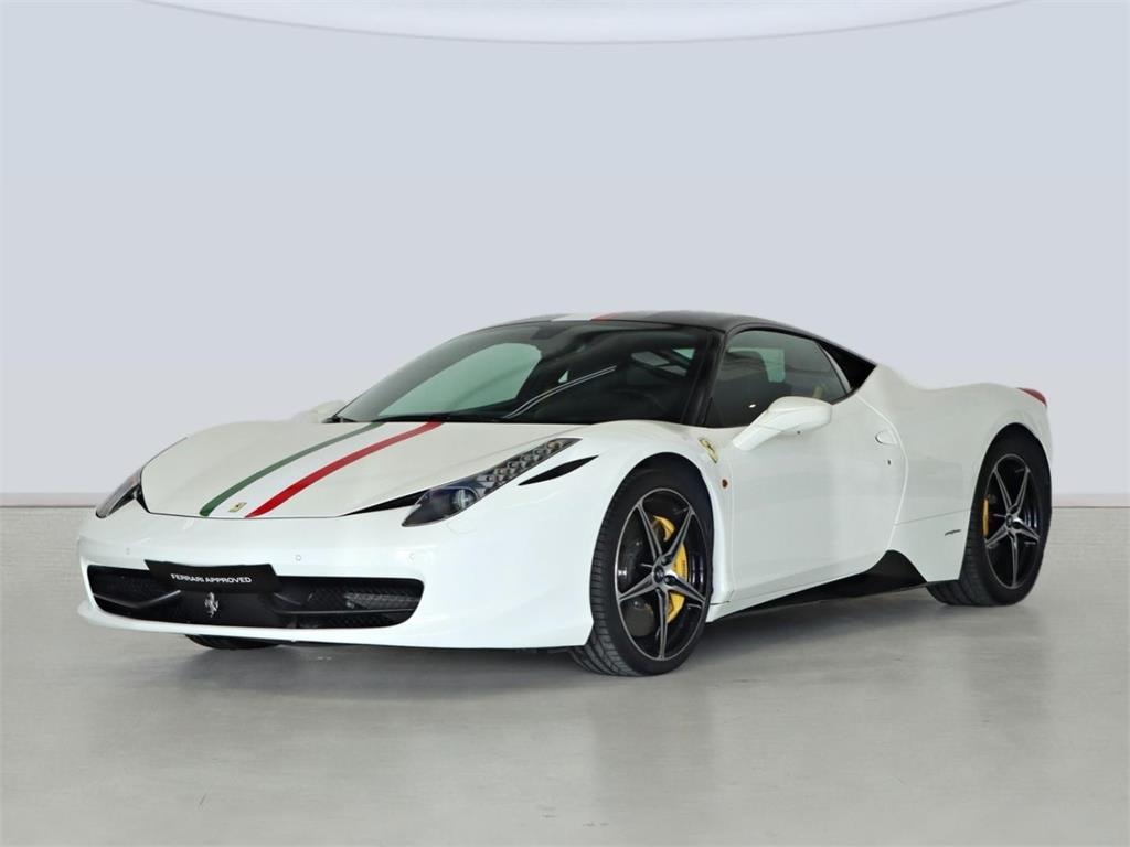 ferrari-458-italia-en-barcelona-ddbd871c25c5e1ca0251baf1cac1cb82