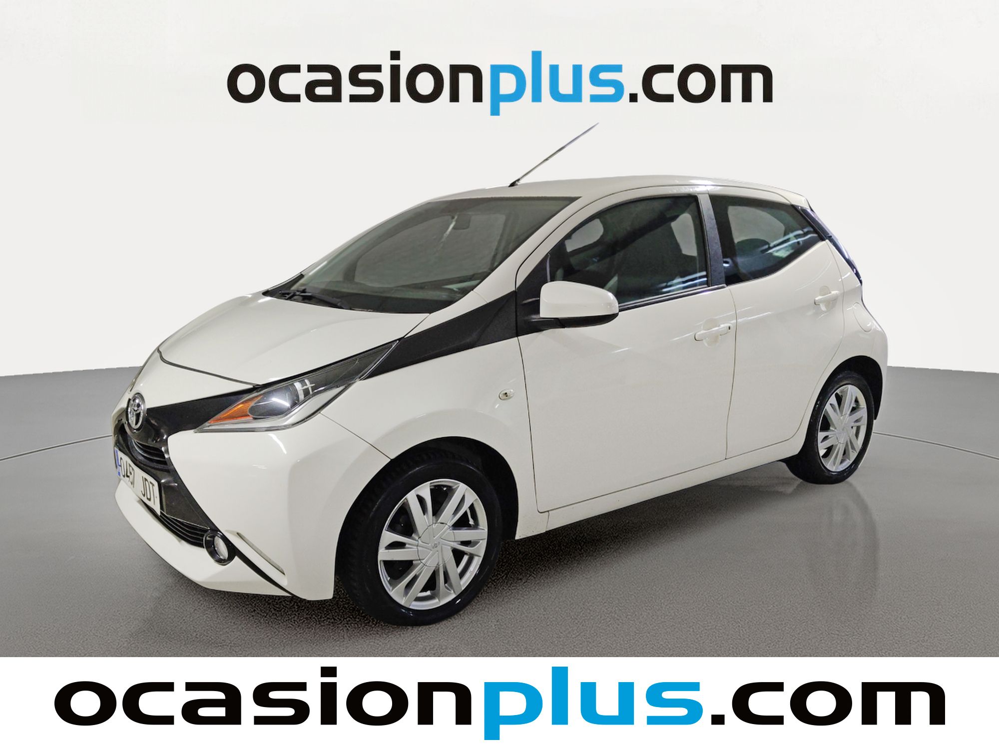 toyota-aygo-toyota-aygo-70-x-play-business-69-cv-en-madrid-e34830d75177eda95a82e5d6298ae6c1