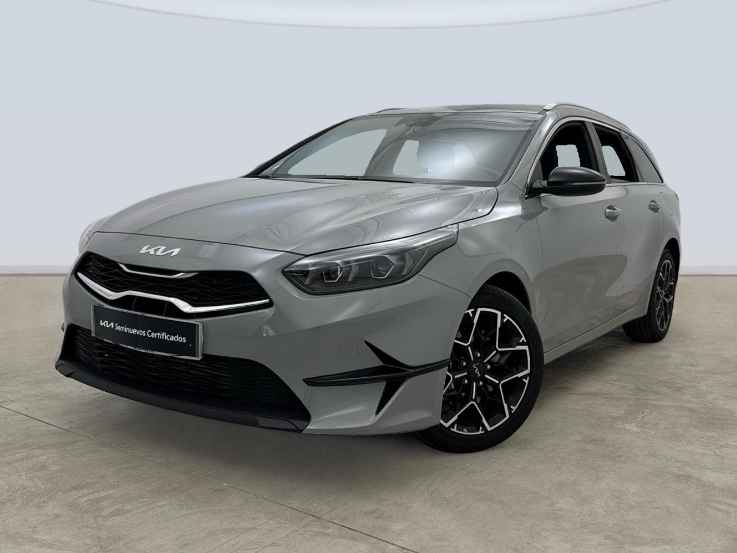 tourer-10-mhev-88kw-style-edition-dct-en-barcelona-571356c6964c4bb20e5db937f66dfa70