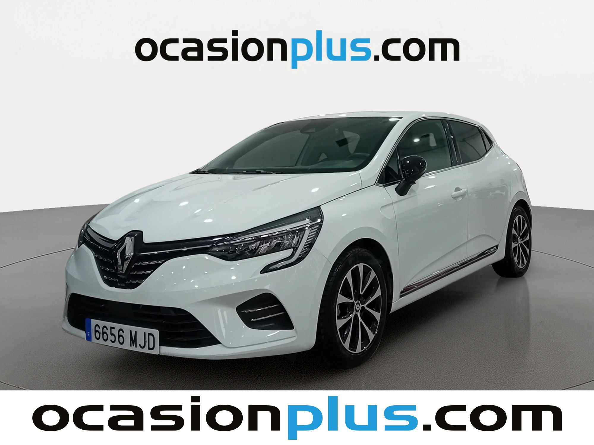 renault-clio-techno-e-tech-hibrido-140-cv-en-madrid-b9cc03b062cc54727e55d4dbf36d5fb6