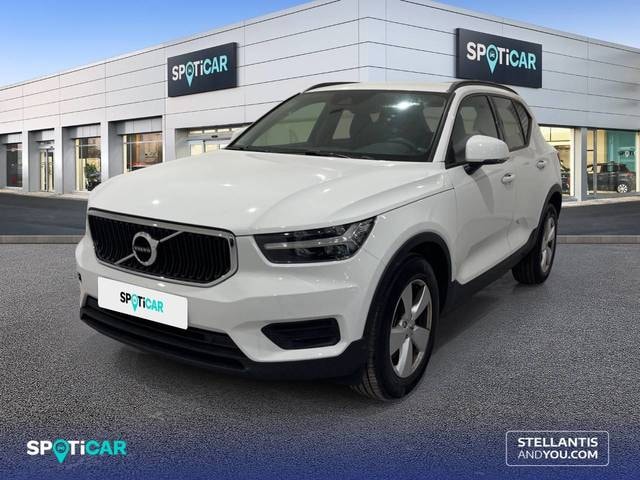 volvo-xc40-15-t3-momentum-core-en-almeria-0fb1bbc0c8902d75fee9104828fe4be5