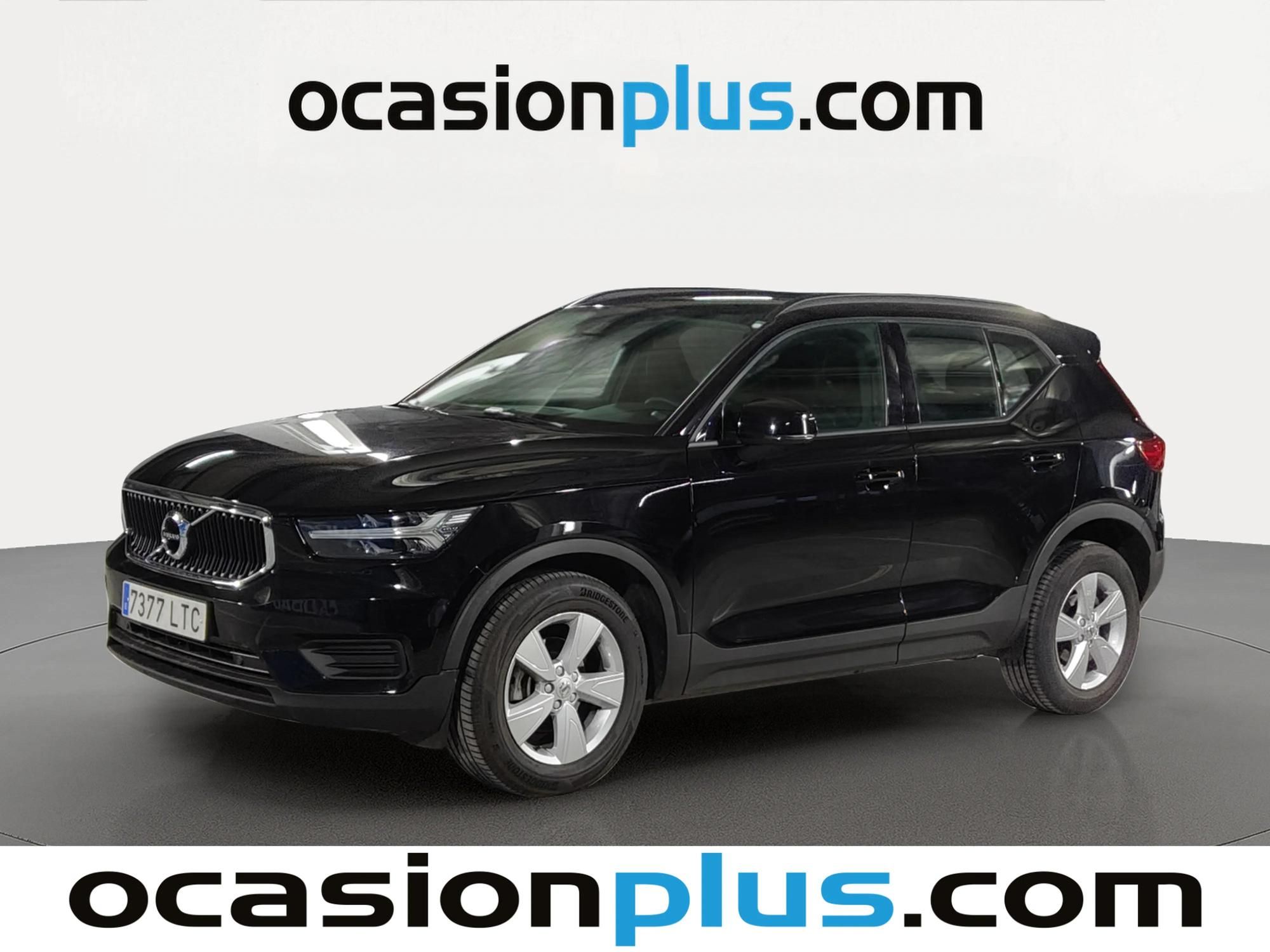 volvo-xc40-t2-momentum-core-129-cv-en-madrid-d539e75fe8f95f3f25c437a6ee2b18c3