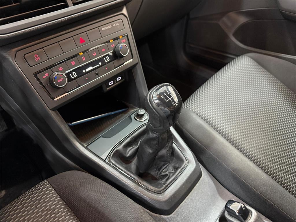 volkswagen-t-cross-edition-10-tsi-70kw-95cv-en-sevilla-bf0e587325f1fe586b79692d2563e3e3