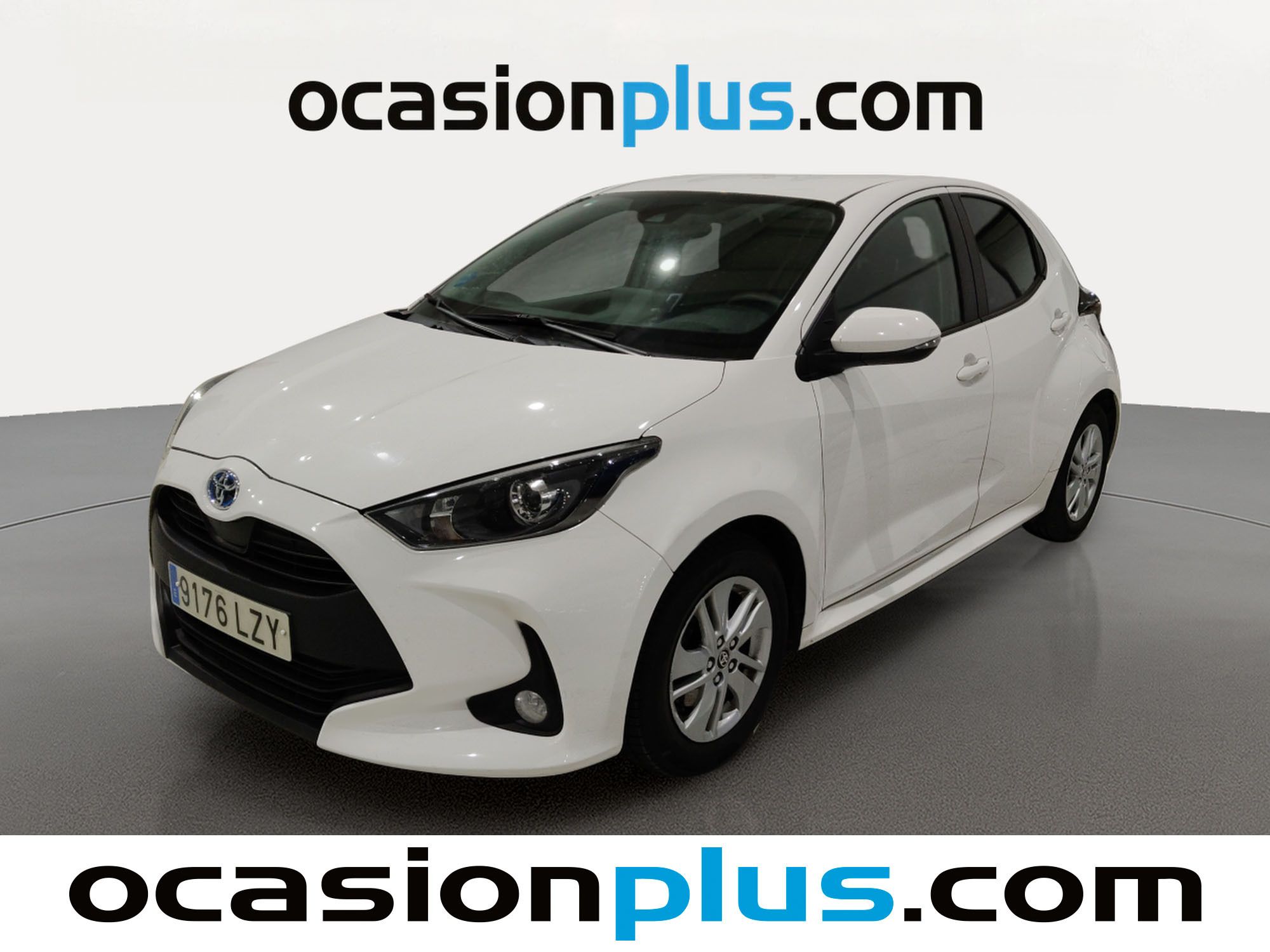 toyota-yaris-120h-business-plus-116-cv-en-madrid-c6b904e394cf23c71750a70d648346b4