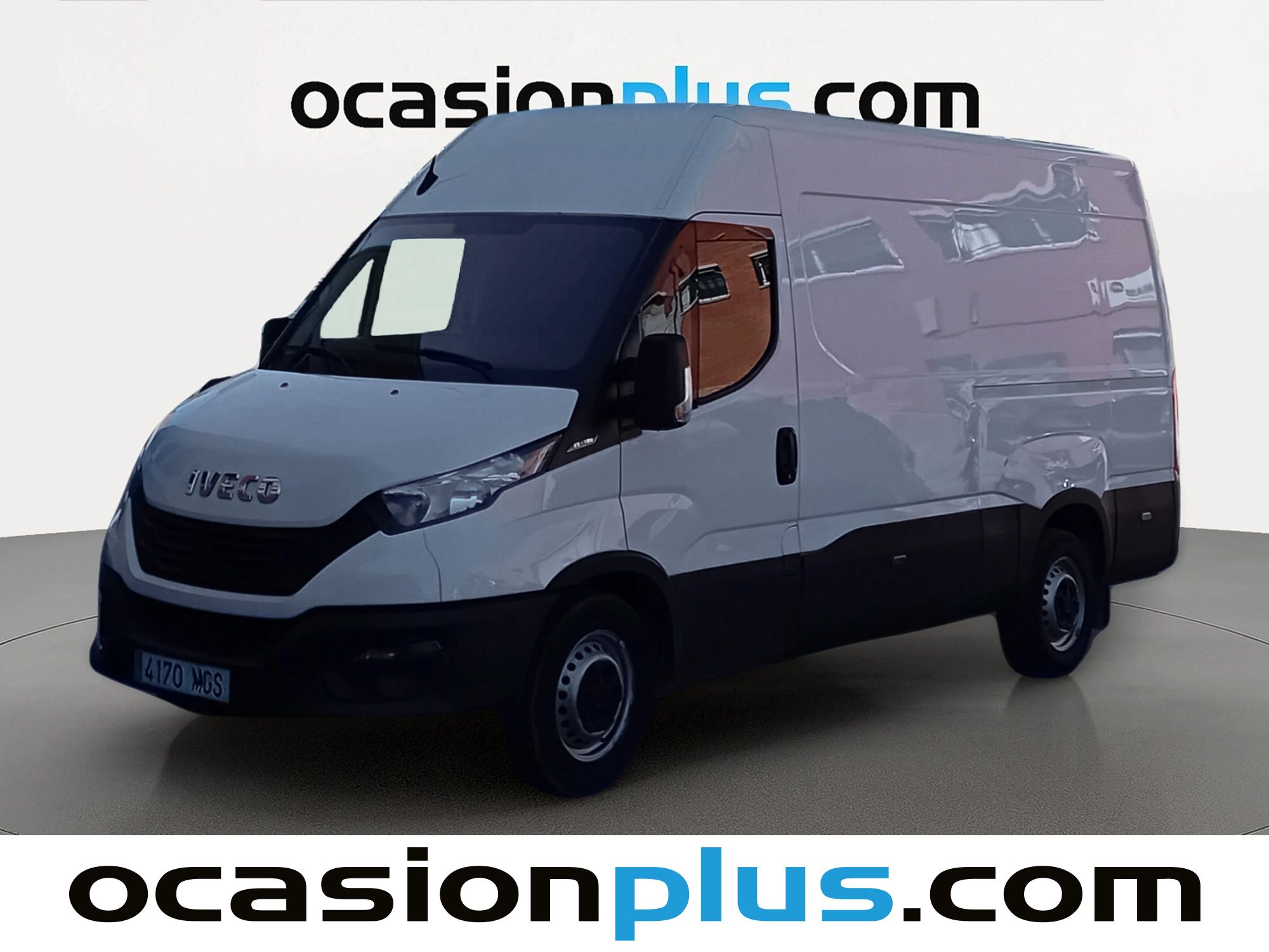 iveco-daily-furgon-35s-16-v-3520l-h2-156-cv-3-plazas-en-madrid-82b59c4ab4470d3d5db35de3aef568de