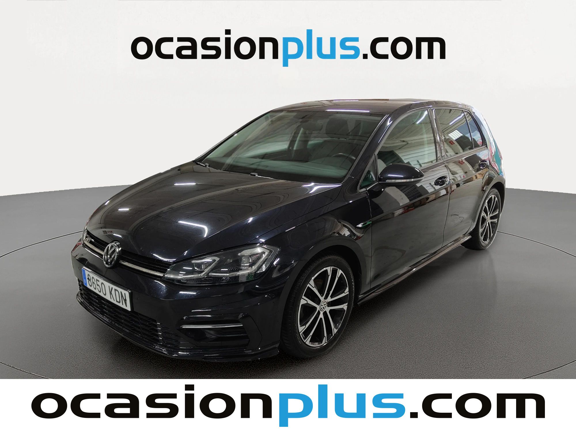 volkswagen-golf-sport-20-tdi-150-cv-dsg-pack-r-line-en-madrid-6873cdecc69a4d40e6e5f49411968f08