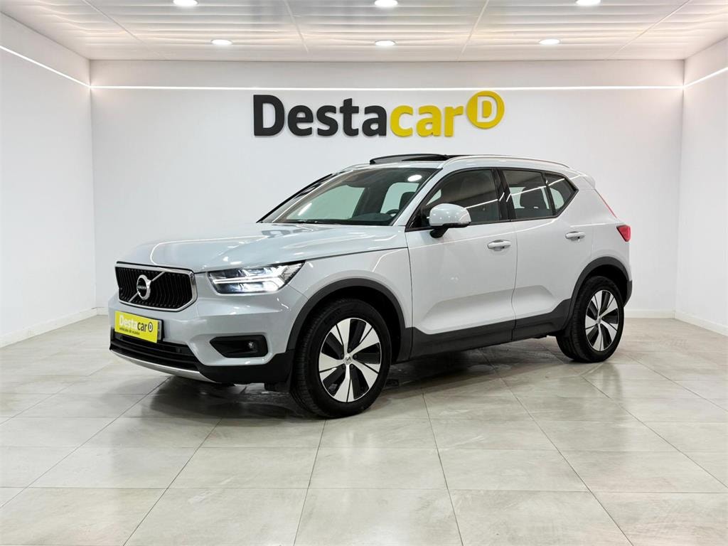 volvo-xc40-15-t2-momentum-pro-auto-en-sevilla-2894e359fc9fe997936b196ebdb03356