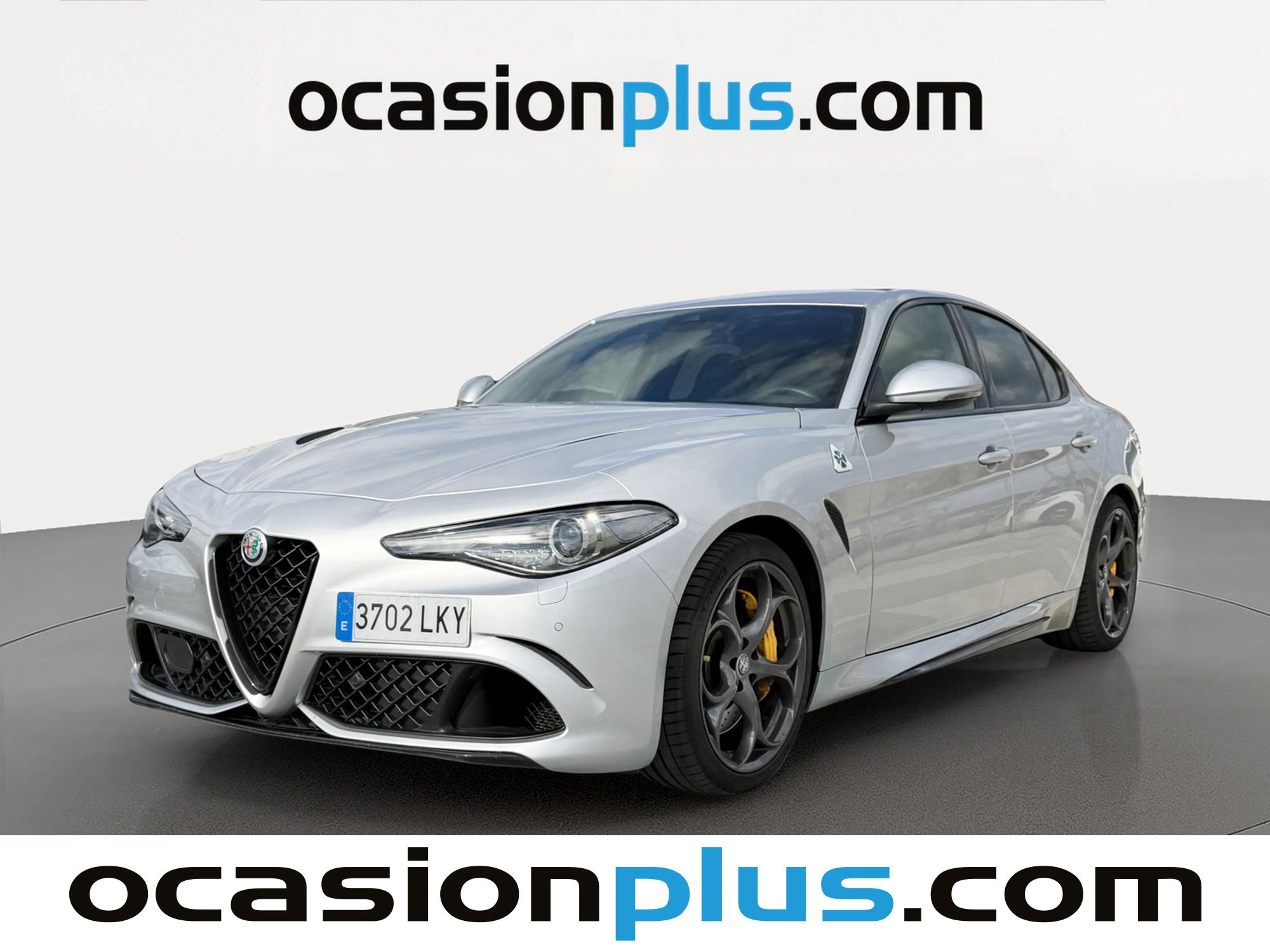 alfa-romeo-giulia-alfa-romeo-giulietta-29t-v6-quadrifoglio-at-510-cv-en-madrid-c4645b7b7d224aacdff634345730efc0