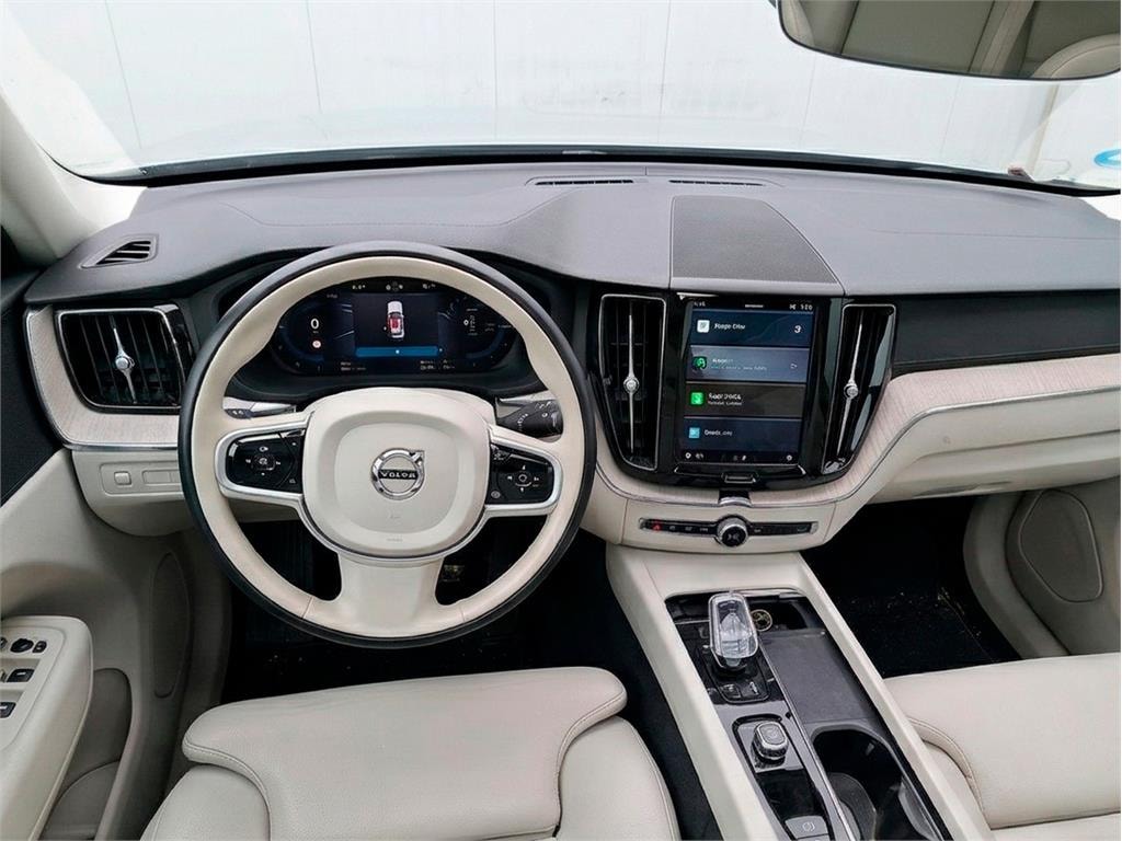 volvo-xc60-20-t6-awd-recharge-inscription-auto-en-sevilla-8cdc43d887c702bfab461df6a17624b7
