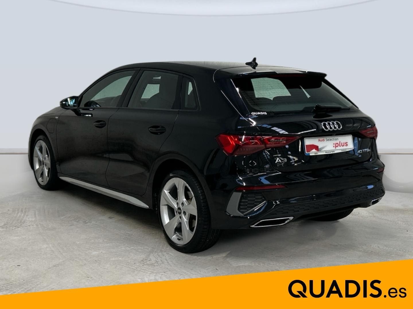 audi-a3-sportback-s-line-40-tfsi-e-150kw-s-tron-en-barcelona-e1ec89714586730861e1a1e5e6f4614a