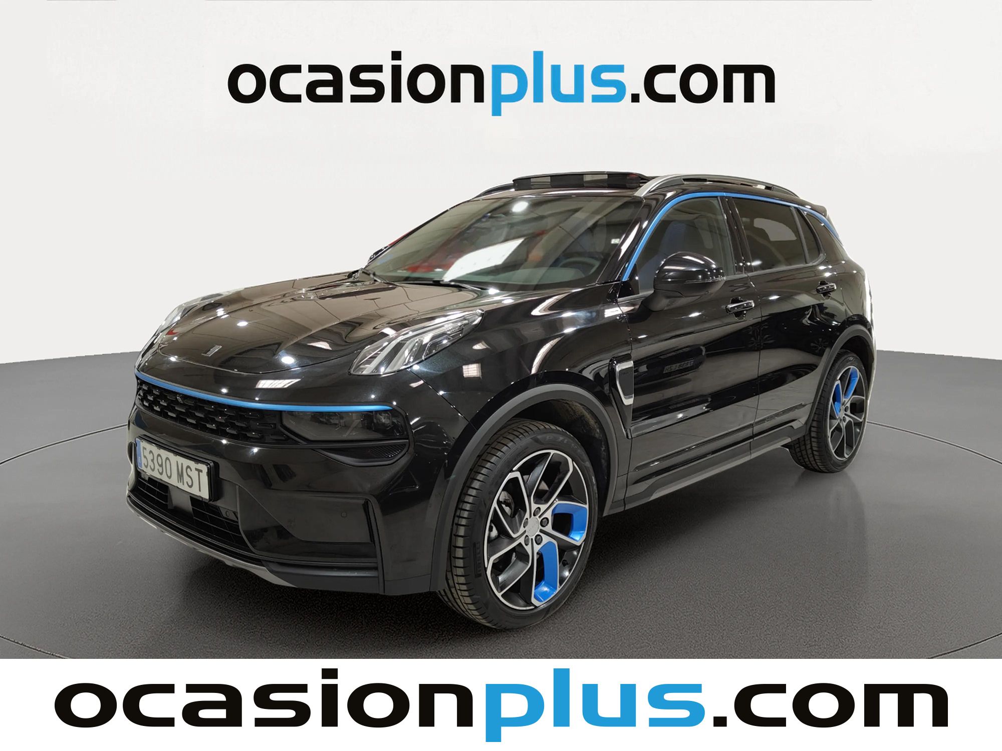 lynk-and-co-01-15-phev-66kw-261-cv-en-madrid-61d95a322a55d9faffc7248766d24648