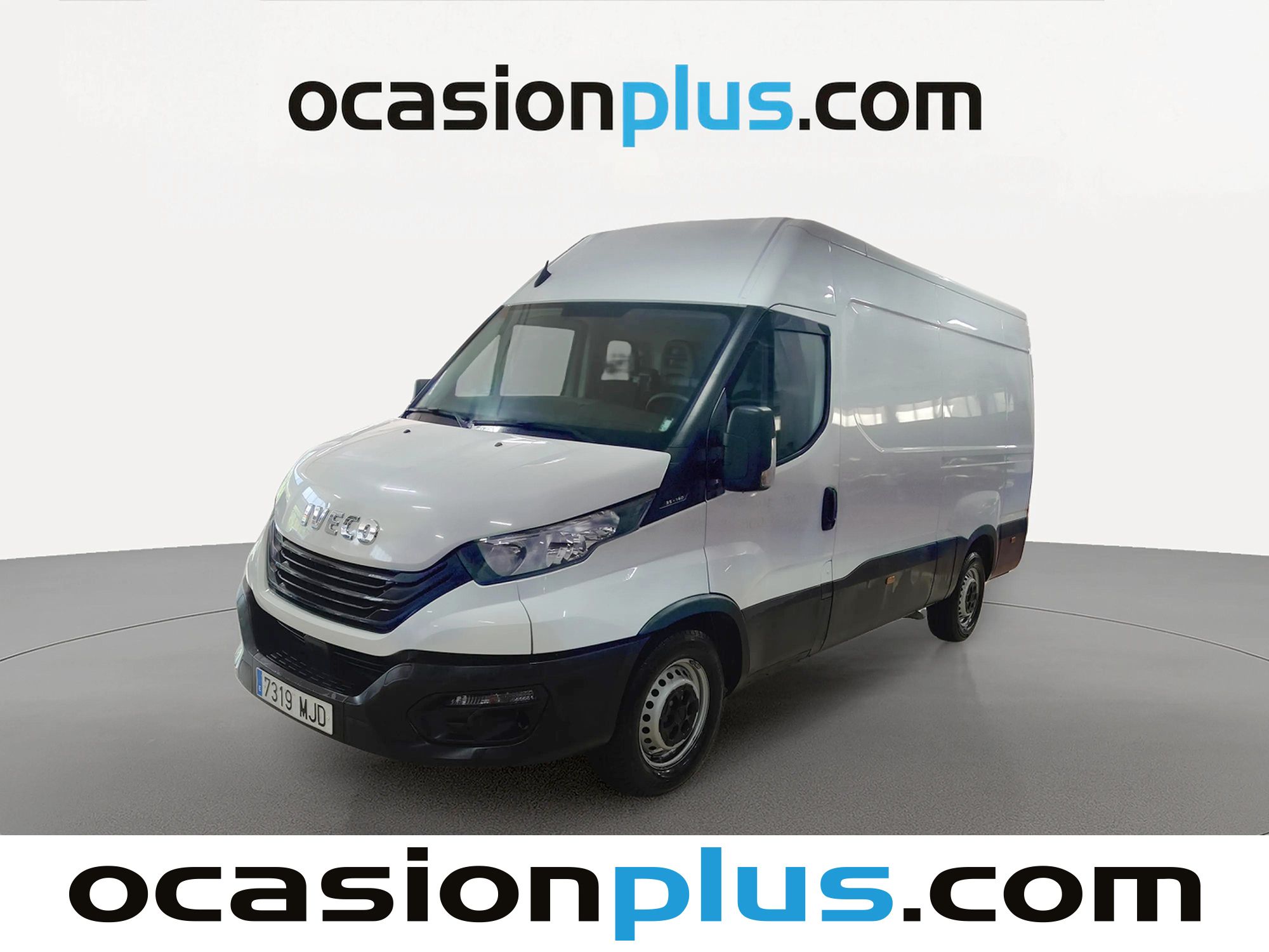 iveco-daily-furgon-35s-16-v-3520l-h2-156-cv-en-madrid-dbbe47e60f5881e2c939979e9ca398cc