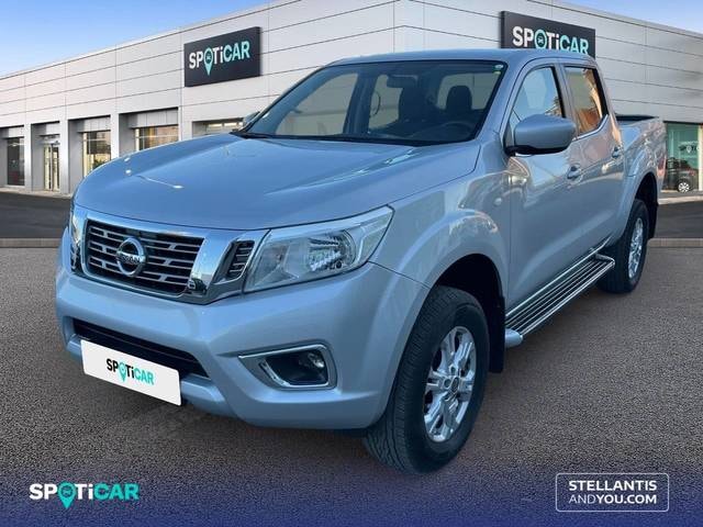 nissan-navara-doble-cab-23dci-120kw-160cv-acenta-en-sevilla-b377db20525145a5c88e9e0cd318494c