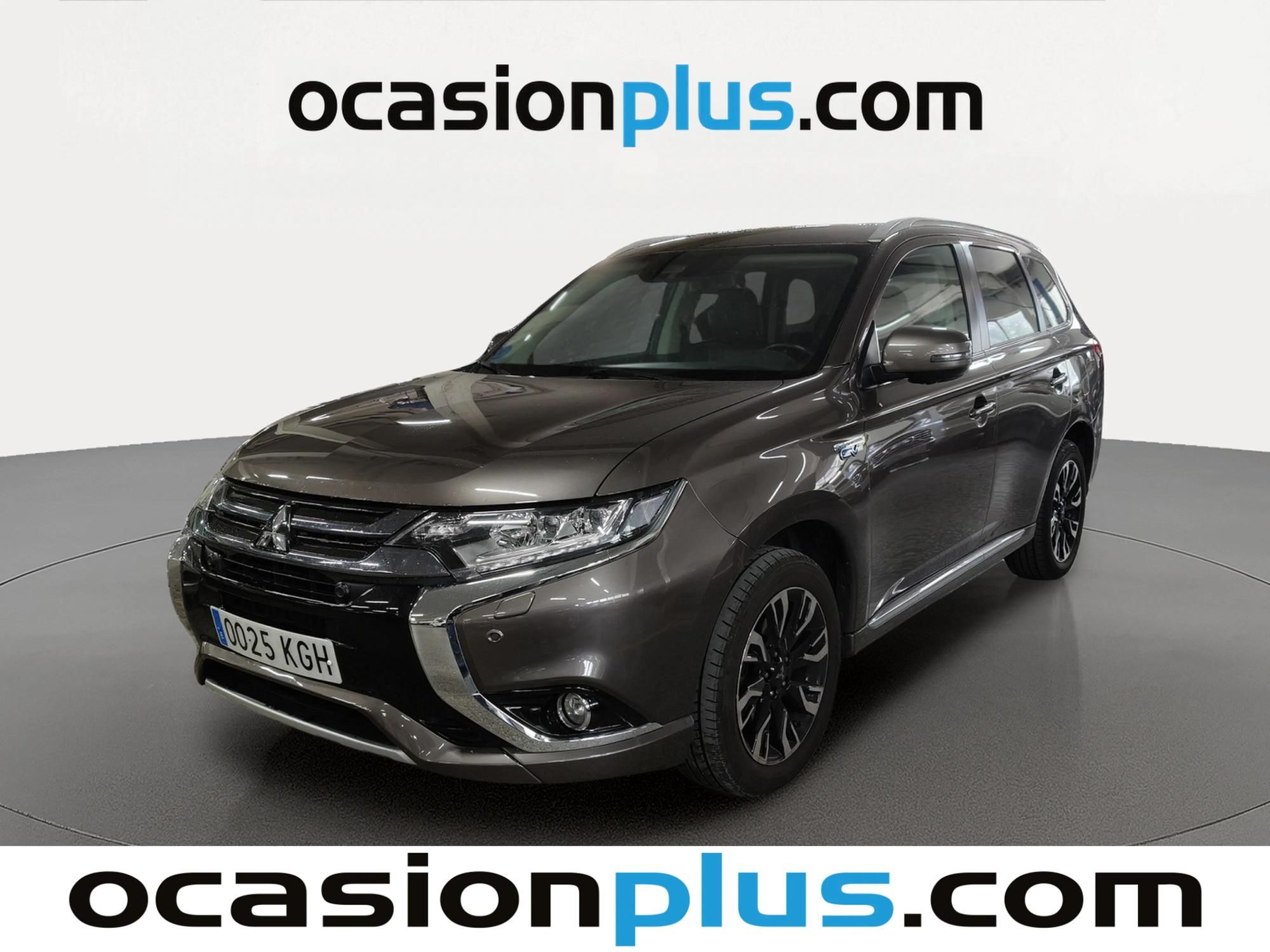 mitsubishi-outlander-20-phev-kaiteki-4wd-auto-203-cv-en-madrid-996d5b3a32e43f6ebf1f29aabaa57e13