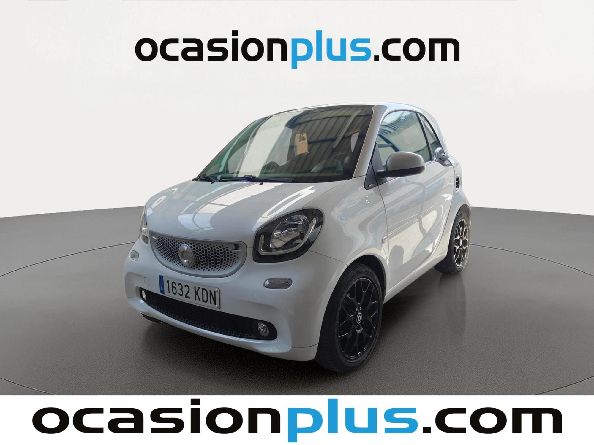 smart-fortwo-coupe-66-proxy-90-cv-en-madrid-3aff19df4fad2a4e3c819b19f4ea9102