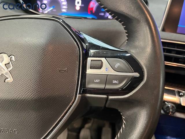 peugeot-5008-12-puretech-96kw-sands-active-pack-en-cadiz-91989dfb4c58d049da57475d21dd2852