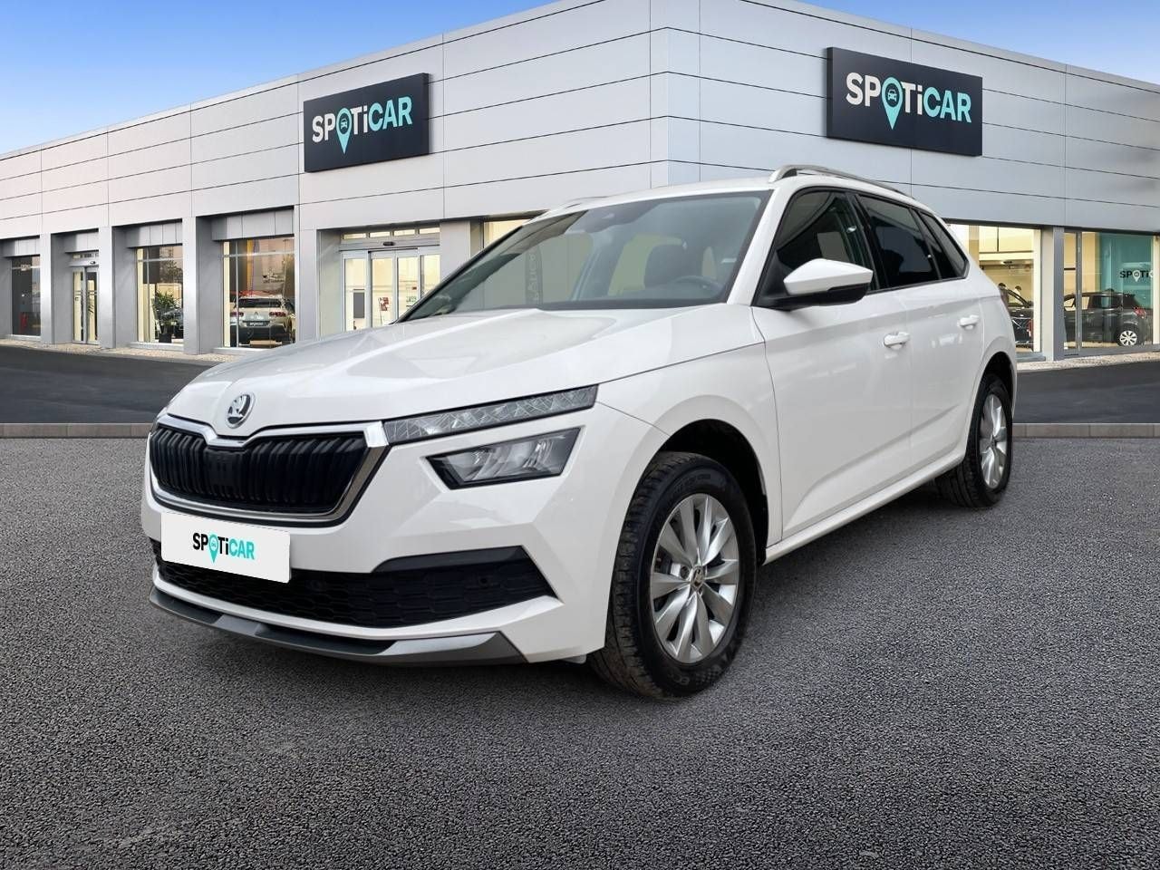 skoda-kamiq-10-tsi-81kw-110cv-emotion-en-granada-d78872fa680a2490737b0e6eace97ba5