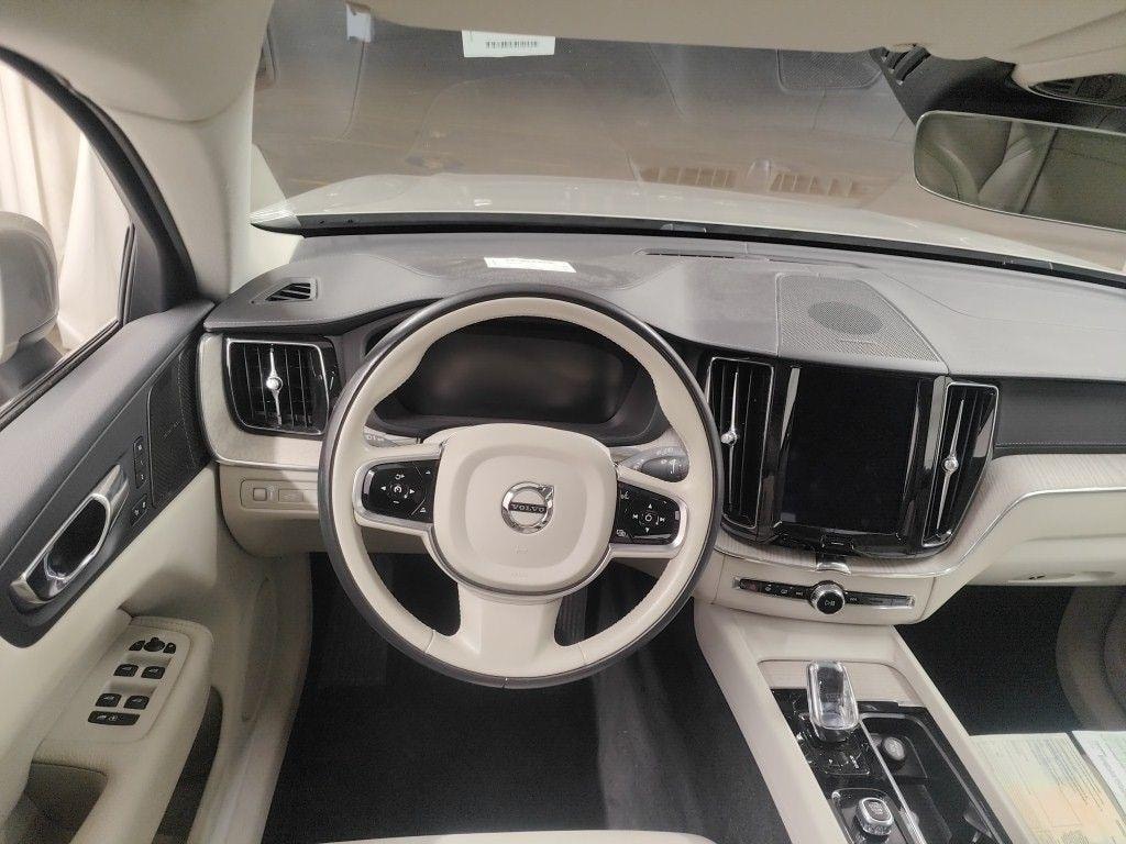 volvo-xc60-20-t8-awd-inscription-auto-en-sevilla-f7ac1f7a4f41baa78ee1a486bedec42c