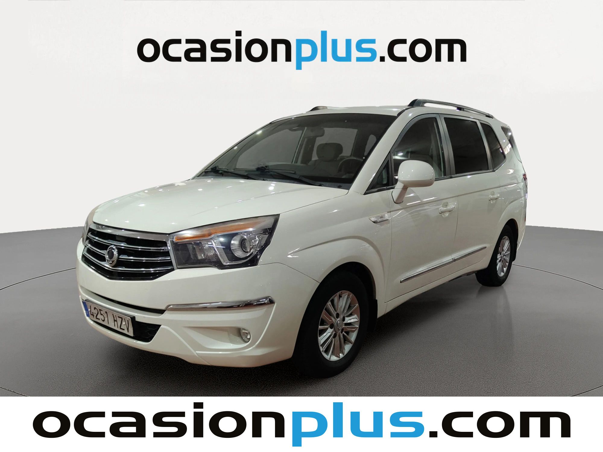 ssangyong-rodius-ssangyong-rodius-20-e-xdi-premium-155-cv-en-madrid-9b590ebd4ec148a78116d2fcc18f125a