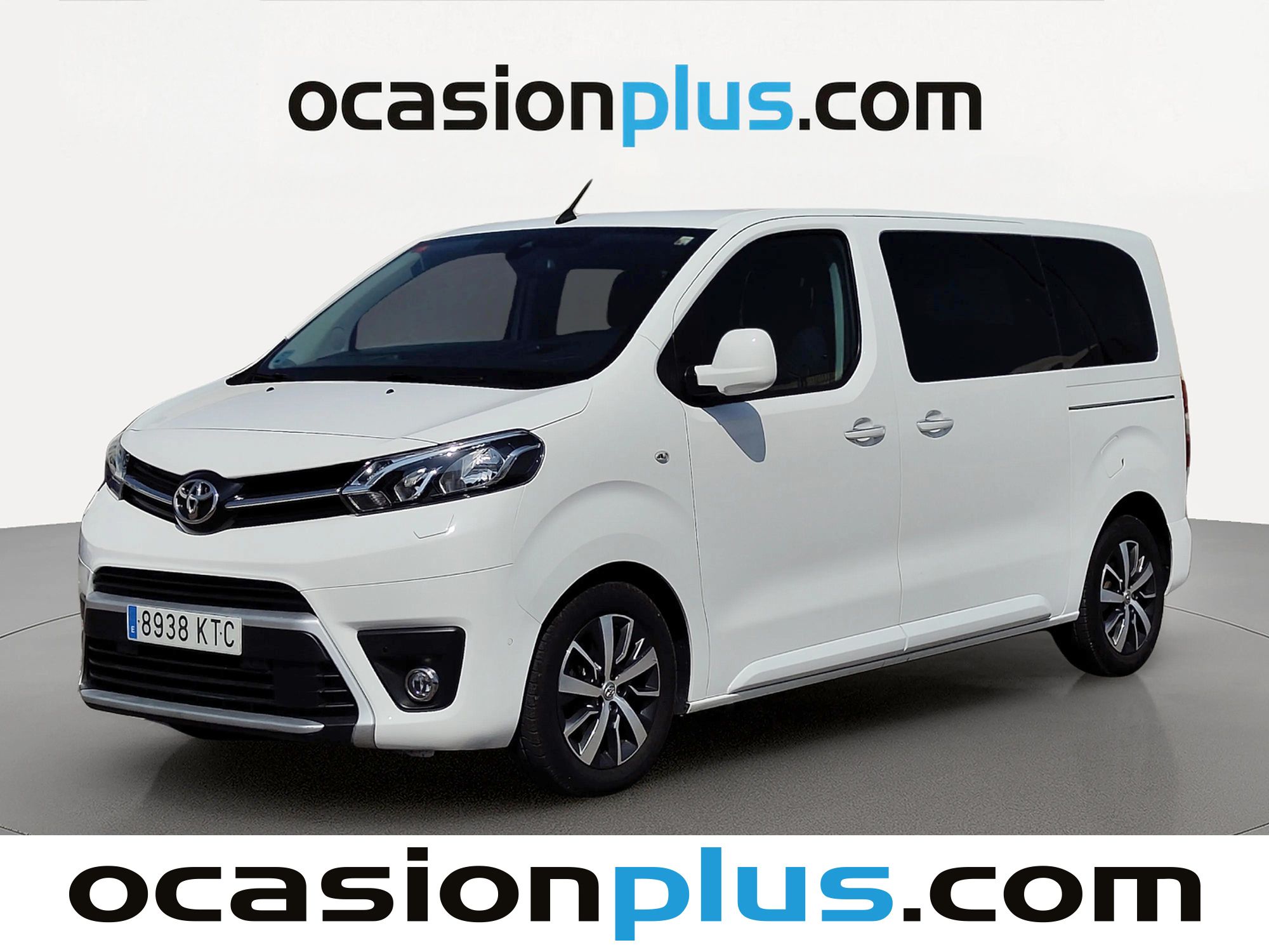 toyota-proace-verso-20d-family-advance-l1-150-cv-en-madrid-1222276b2f0bffe6323c3a0f04483e5f